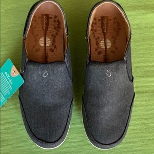 Olukai Black Canvas Slip Ons